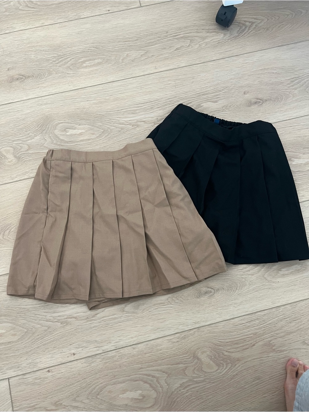 NWOT Uniqlo Pleated Mini Skirts - Black and Taupe